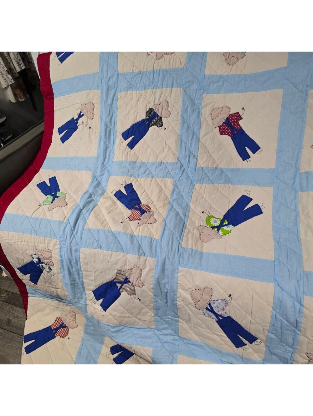 Vintage Handmade Quilt Sunbonnet Sam Farmer Quilt 68*80 q16